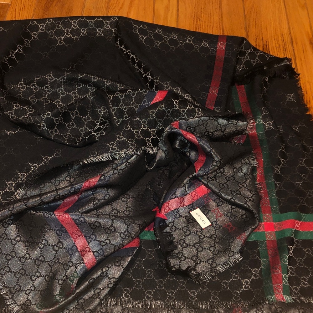 Gucci Black and Red Logo Scarf